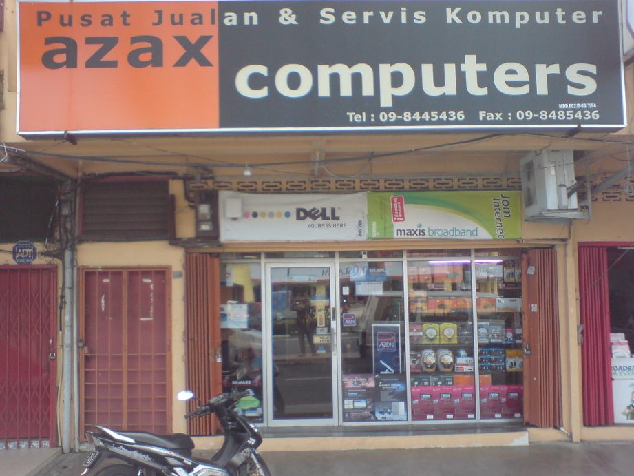 azax computers