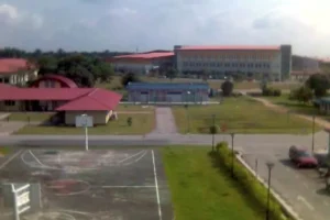 COURTS Batu Pahat