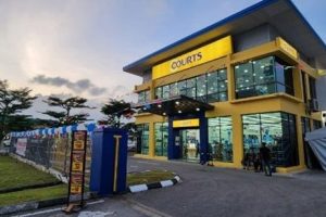 COURTS Kuching 8 COURTS Kuching