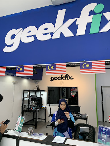 GeekFix Kuantan - Smartphone Repair Shop