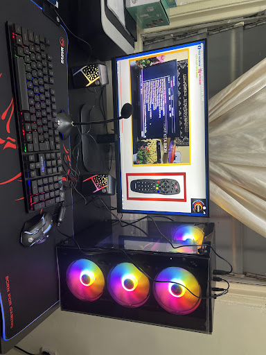 One Up Computer @ PETALING UTAMA AVENUE