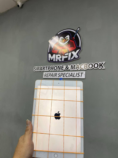 MRFIX Puncak Alam - Smartphone & Laptop Repair Specialist