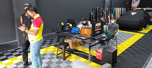 Revolusi Awan (Tech) Sdn. Bhd.