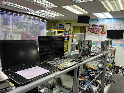 G.M.C. Multimedia Computer