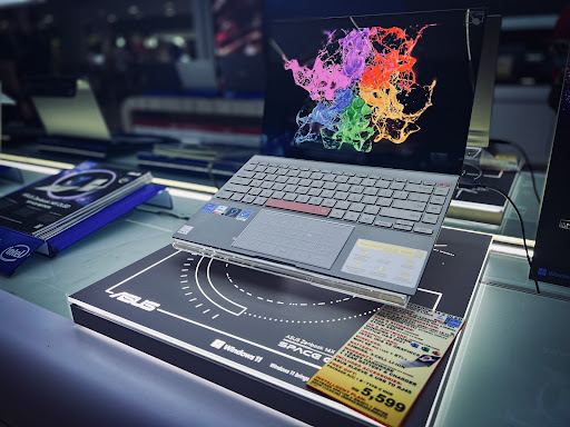 ASUS Delta Mall