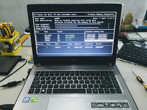 M.D. COMPUTER STATION