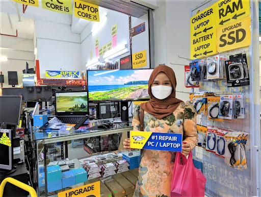 APEX COMPUTER GOMBAK