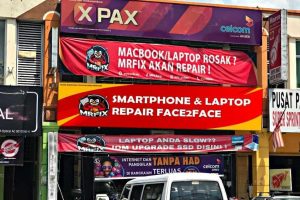 Kedai repair hand phone dan lap top