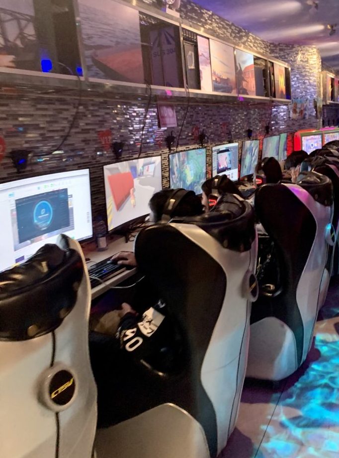 mny cyber cafe computer komputer internet