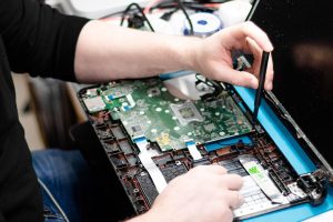 Perbaiki laptop & PC