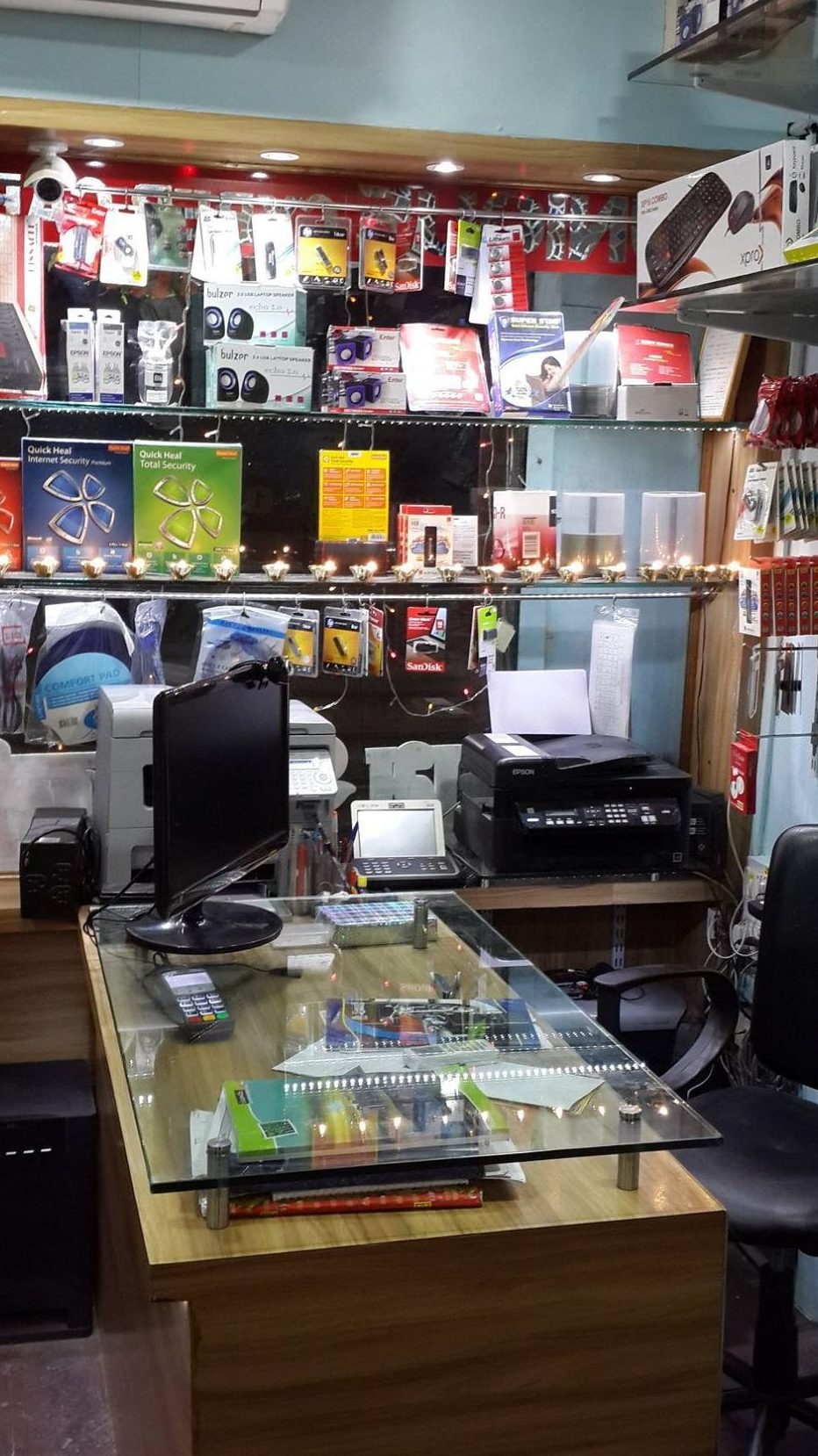 r tech solutions repair laptops desktops