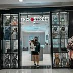 TECHSTREET QUEENSBAY MALL (BUY | SELL | TRADE | REPAIR)