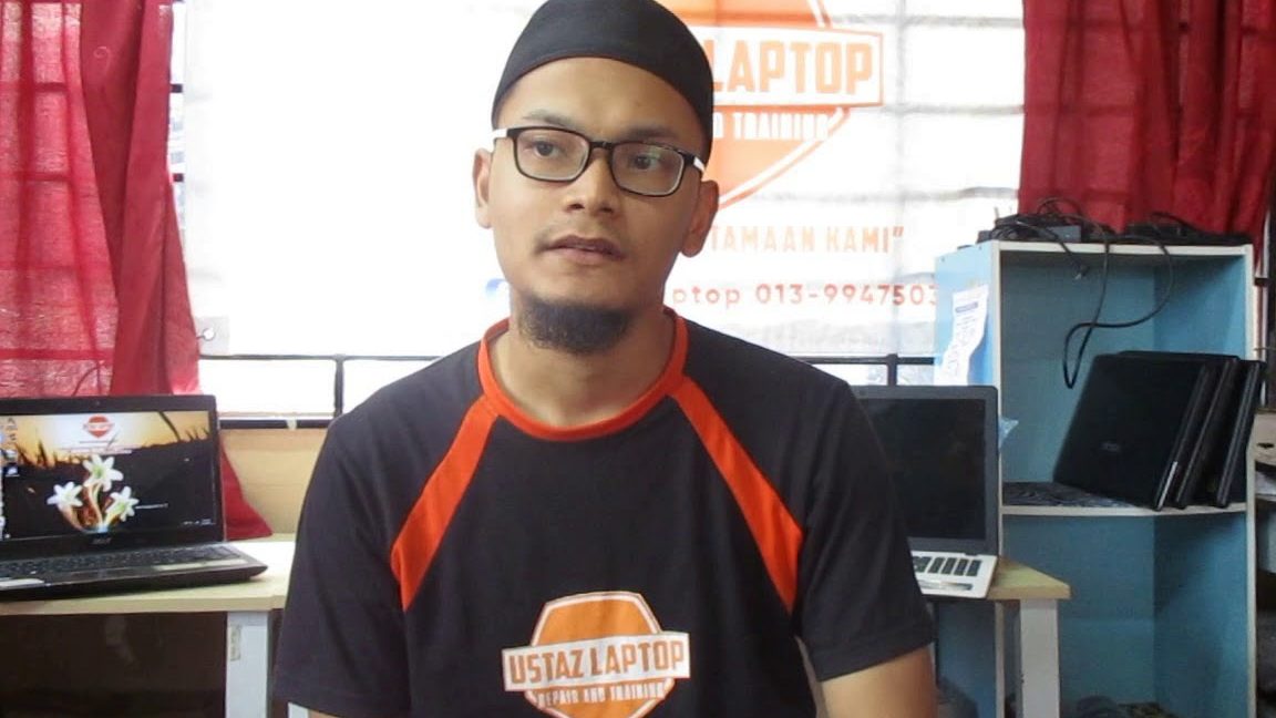 ustaz laptop kok lanas